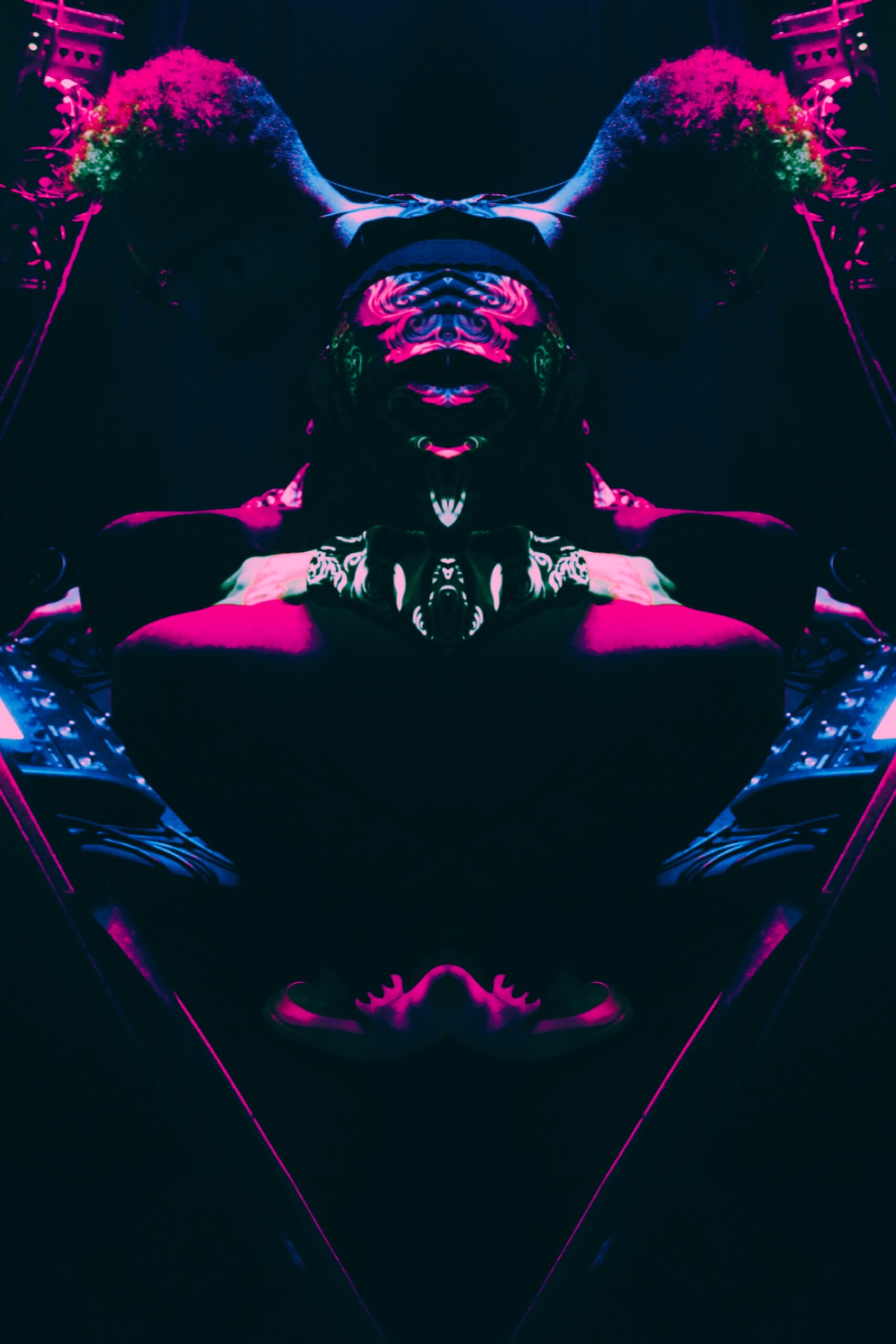 {"fte_image_ids":[],"remix_data":[],"source_tags":[],"source_ids":{},"source_ids_track":{},"origin":"unknown","total_draw_time":0,"total_draw_actions":0,"layers_used":0,"brushes_used":0,"photos_added":0,"total_editor_actions":{},"tools_used":{"effects":1},"is_sticker":false,"edited_since_last_sticker_save":true,"containsFTESticker":false}